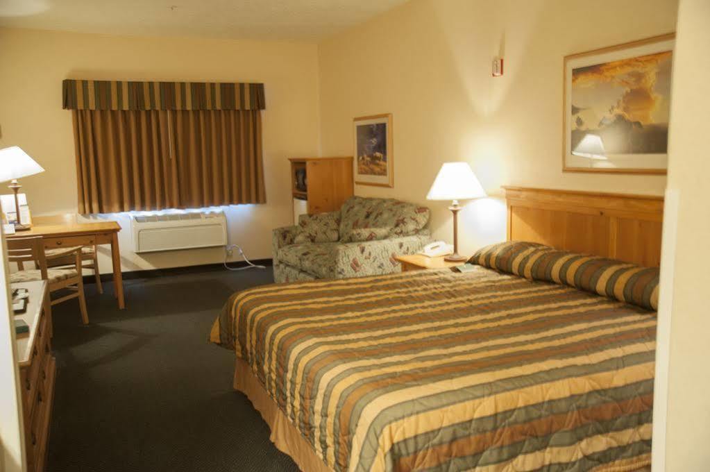 Country Inn & Suites By Radisson, Prineville, Or Esterno foto